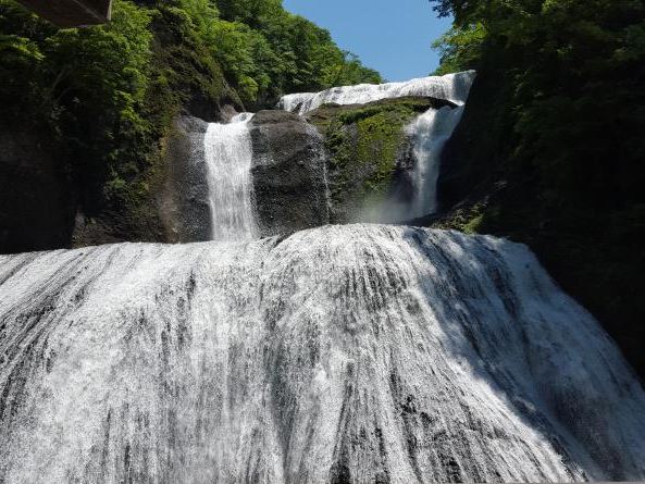 茨城県・「袋田の滝」でARを使ったコンテンツを配信。AR撮影や観光案内AR動画を楽しめる